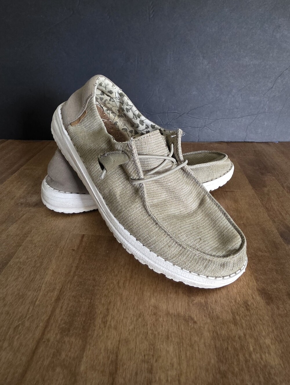 Hey Dude Wendy Chambray Sage Slip On Comfort Shoes Women’s Size 7